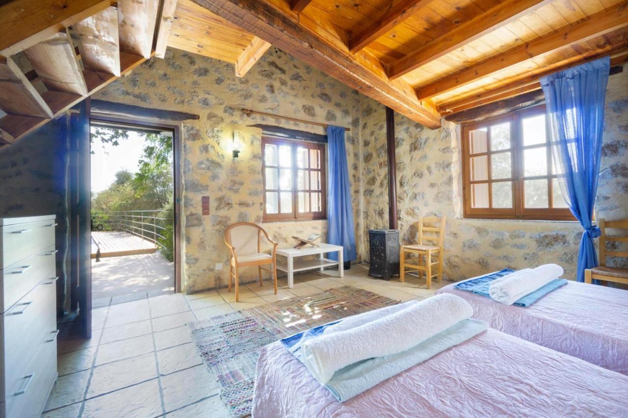 Villa Talos 팔라이오코라 외부 사진